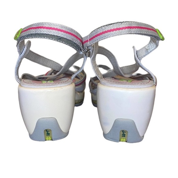 Sandals Adventure On Outdoor Wedge Sandals Size 10.5M Woven Straps - Picture 5 of 9